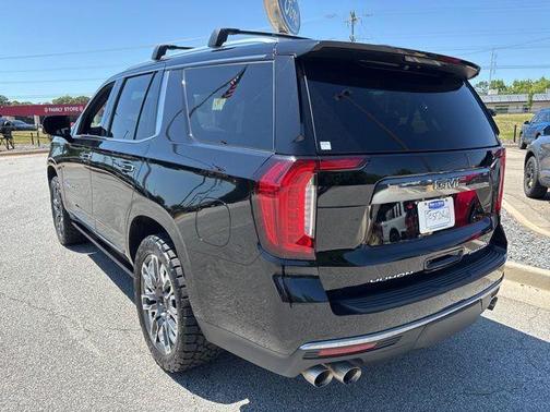 Onyx Black 2023 GMC Yukon Denali Ultimate