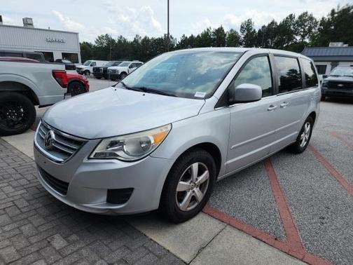 2010 Volkswagen Routan SEL