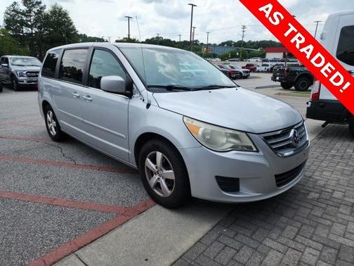2010 Volkswagen Routan SEL