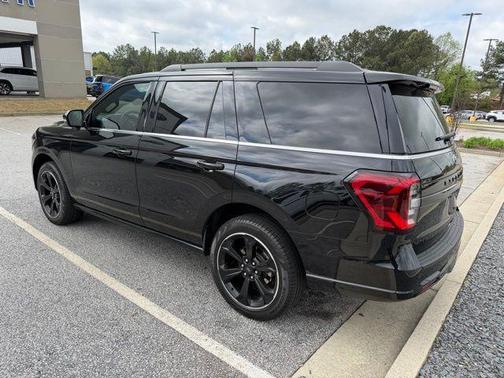 Black Metallic 2024 Ford Expedition Limited