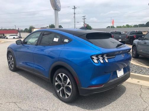 2025 Ford Mustang Mach-E Select