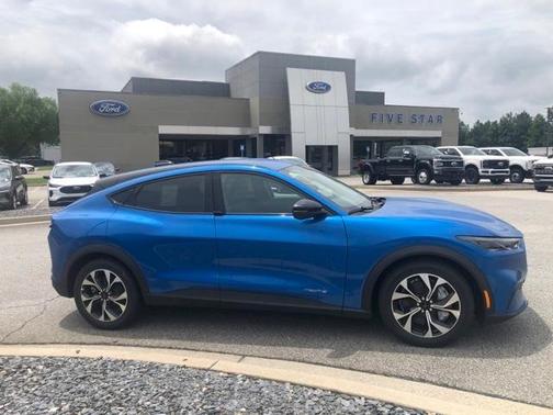 2025 Ford Mustang Mach-E Select