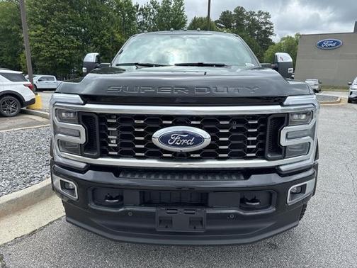 2025 Ford F-450 Platinum