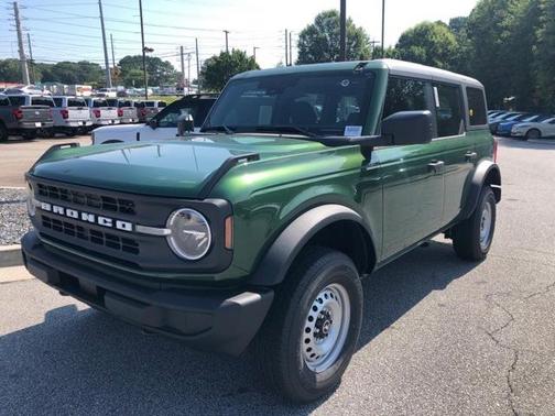 2025 Ford Bronco Base