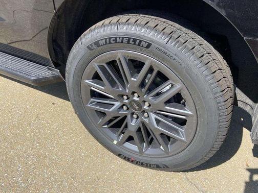 Black 2026 Ford Expedition Max Platinum