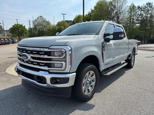 Avalanche 2026 Ford F-250 Lariat