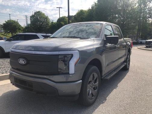2025 Ford F-150 Lightning Flash