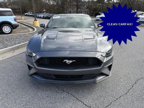 2022 Ford Mustang EcoBoost