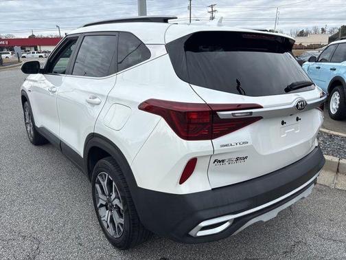 2021 Kia Seltos EX