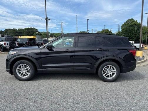 Black Metallic 2026 Ford Explorer Active