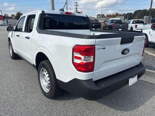 2025 Ford Maverick XL