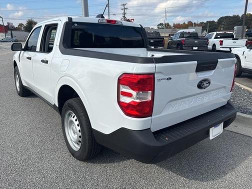 2025 Ford Maverick XL