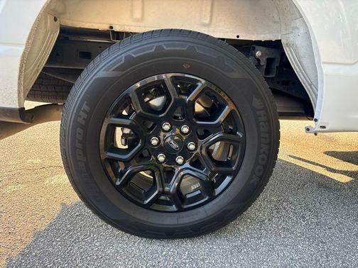Oxford White 2024 Ford F-150 XLT