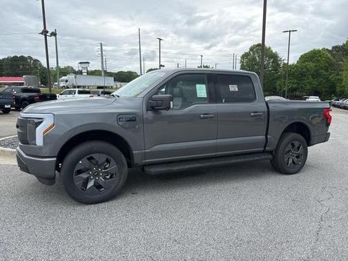 2025 Ford F-150 Lightning Flash