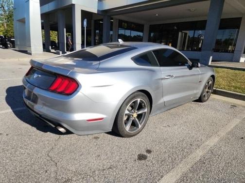 2020 Ford Mustang EcoBoost