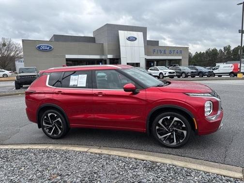 2022 Mitsubishi Outlander SEL