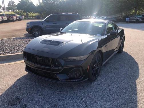 2025 Ford Mustang GT
