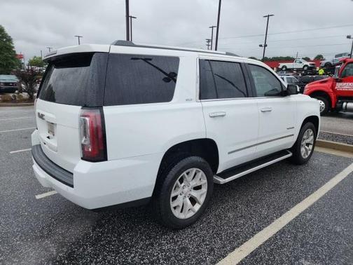 2017 GMC Yukon SLT