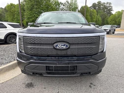 2025 Ford F-150 Lightning XLT