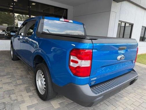 Velocity Blue Metallic 2022 Ford Maverick XL