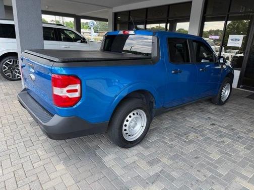 Velocity Blue Metallic 2022 Ford Maverick XL