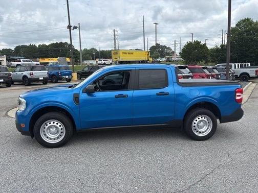 Velocity Blue Metallic 2022 Ford Maverick XL