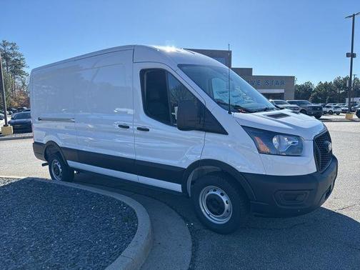 2026 Ford Transit-250 148 WB Medium Roof Cargo
