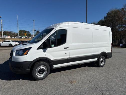 2026 Ford Transit-250 148 WB Medium Roof Cargo