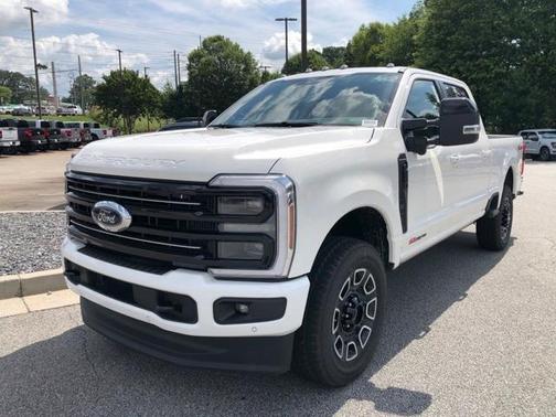 2025 Ford F-250 Platinum