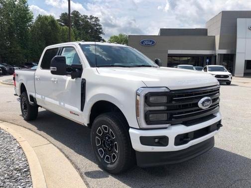 2025 Ford F-250 Platinum