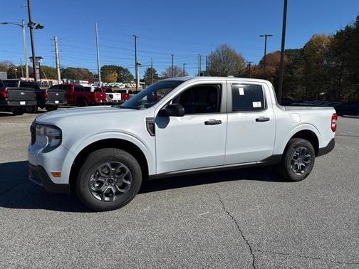 2025 Ford Maverick XLT