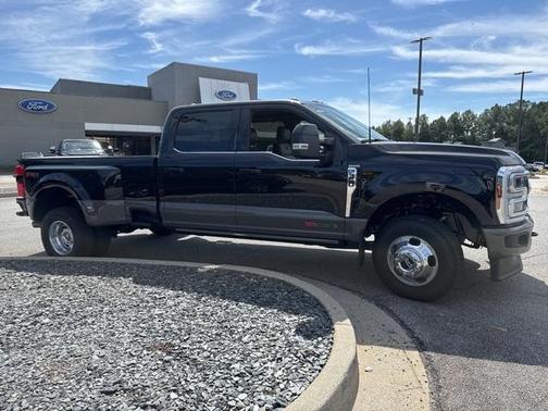 2026 Ford F-350 King Ranch