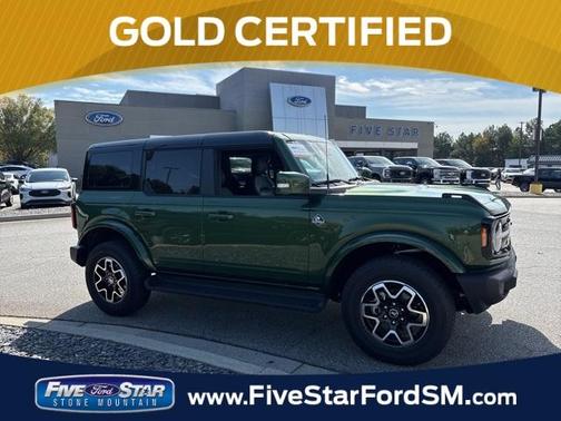 2025 Ford Bronco Outer Banks