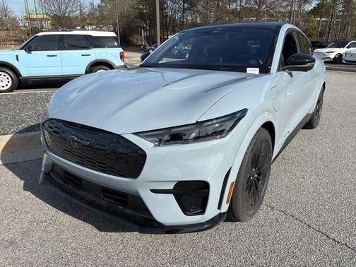 2025 Ford Mustang Mach-E GT