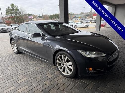 2015 Tesla Model S 90D