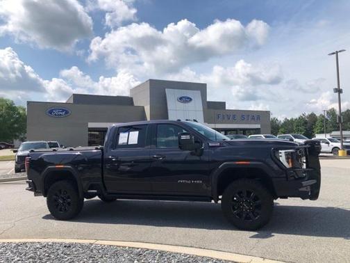 2024 GMC Sierra 2500 AT4