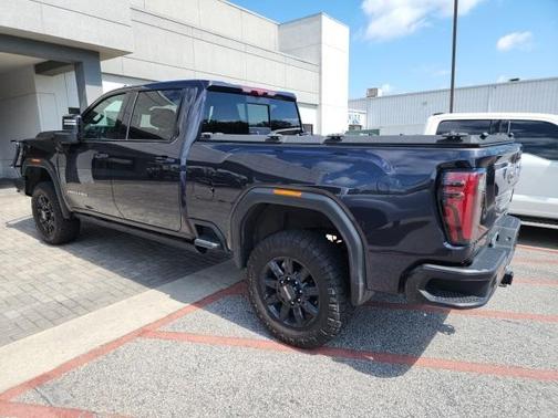 2024 GMC Sierra 2500 AT4