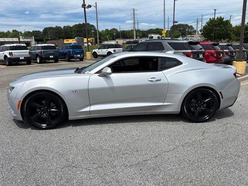 Silver Ice Metallic 2018 Chevrolet Camaro 2LT