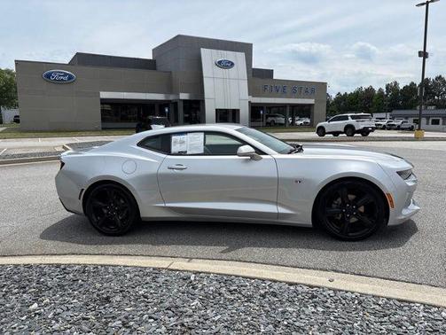 Silver Ice Metallic 2018 Chevrolet Camaro 2LT