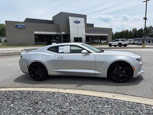 Silver Ice Metallic 2018 Chevrolet Camaro 2LT