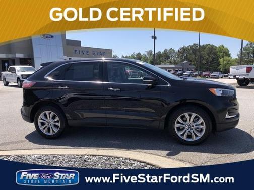 2022 Ford Edge Titanium