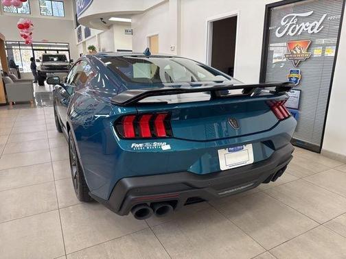 2026 Ford Mustang Dark Horse