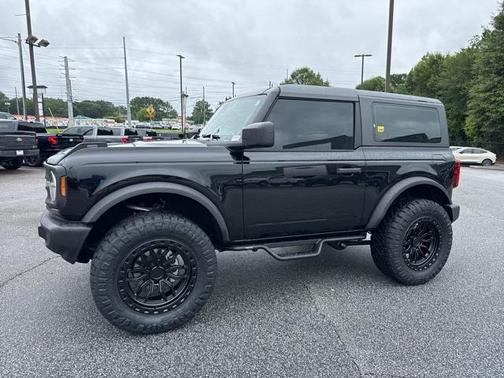 2025 Ford Bronco Base