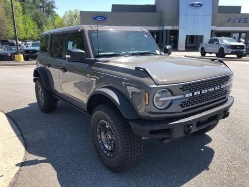 2025 Ford Bronco Badlands
