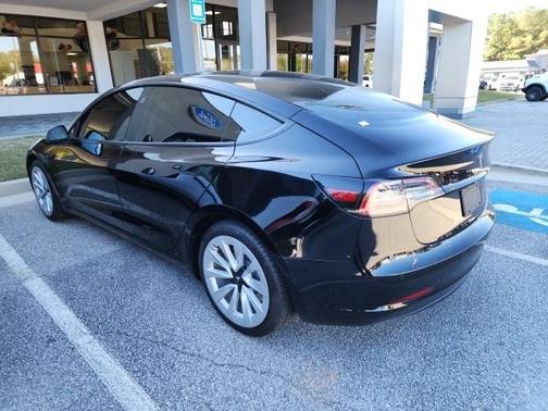 2022 Tesla Model 3 Base