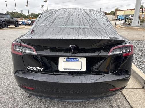 2022 Tesla Model 3 Base