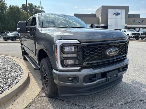 2026 Ford F-350 Lariat Super Duty