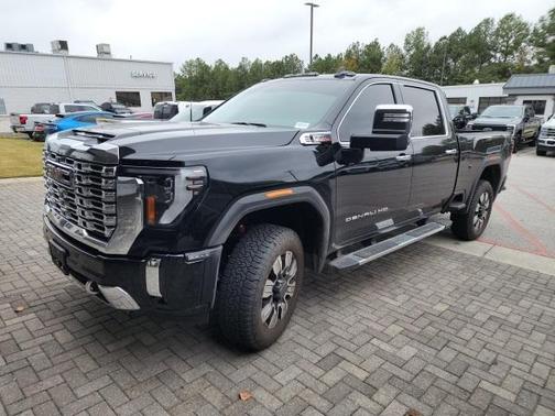2025 GMC Sierra 2500 Denali