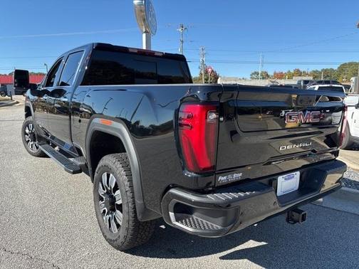 2025 GMC Sierra 2500 Denali