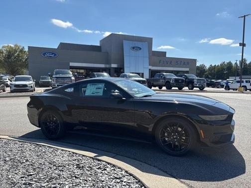 2025 Ford Mustang EcoBoost